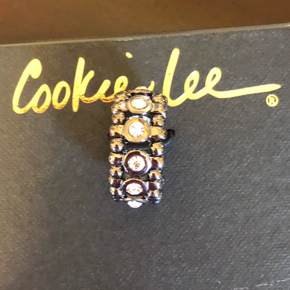 Stretch Ring, NWT Coolie Lee